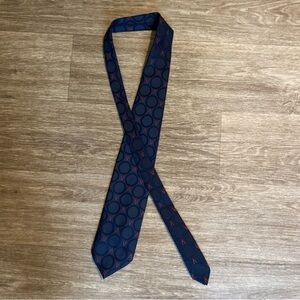 Wemlon by Wembley  Stylish Navy and Red Patterned Tie size 55 inch